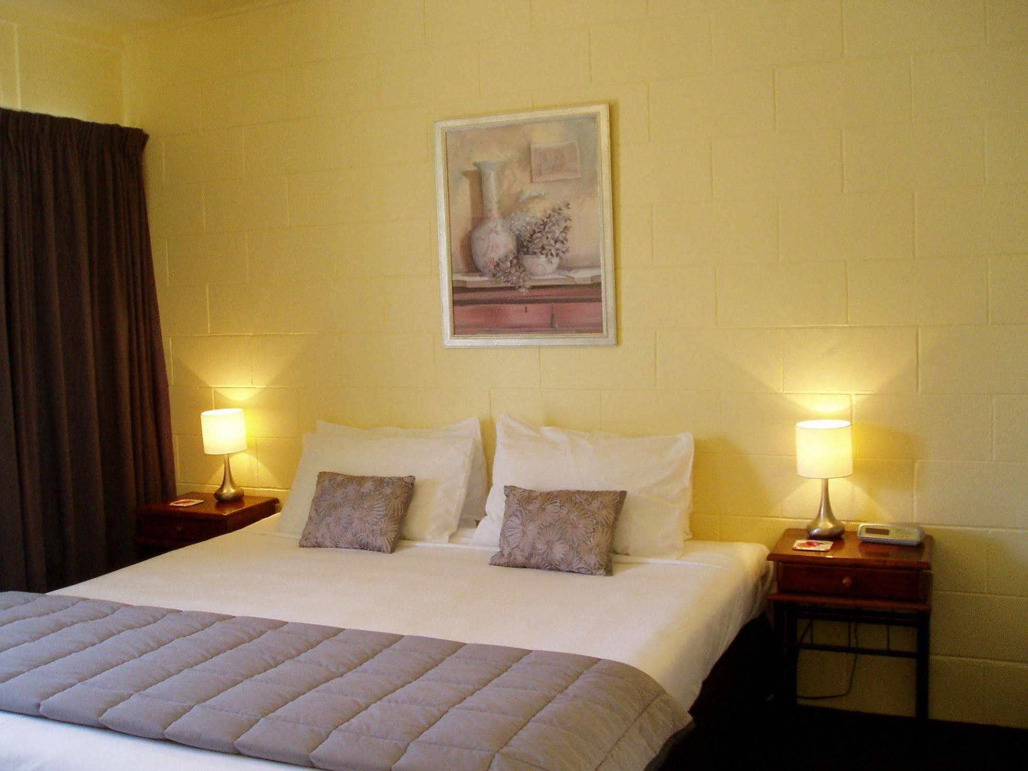 נאפייר City Close Motel מראה חיצוני תמונה
